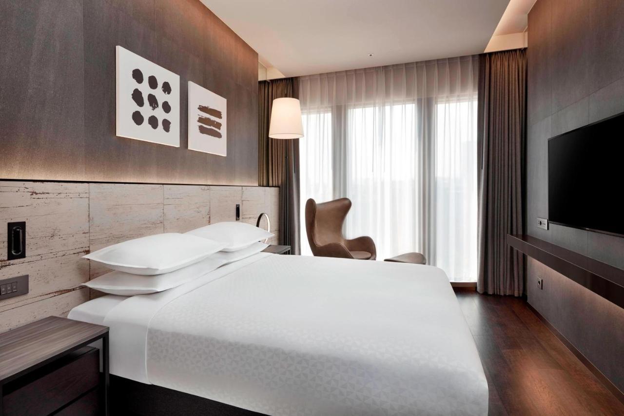 Four Points By Sheraton Seoul Gangnam Hotel Buitenkant foto